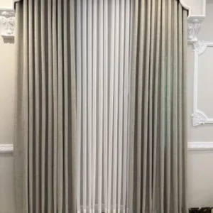 Classic full-height American style curtains with a rich, tailored fall for a refined look.